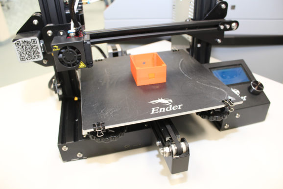 Schüler/innen bauen 25 D.I.Y 3D-Drucker in den Herbstferien
