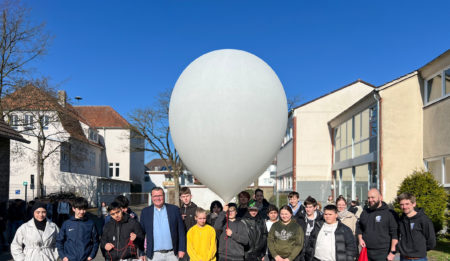 Hoch hinaus: Ein unvergessliches Abenteuer in der Stratosphäre!