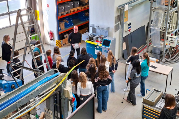 Girls'Day 2025: Ein Tag voller Kreativität und Technik!