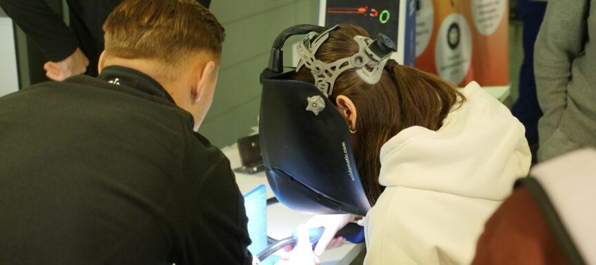 Lippe.MINT-Tag feiert 15-jähriges Jubiläum in ausgebuchter PHOENIX CONTACT arena